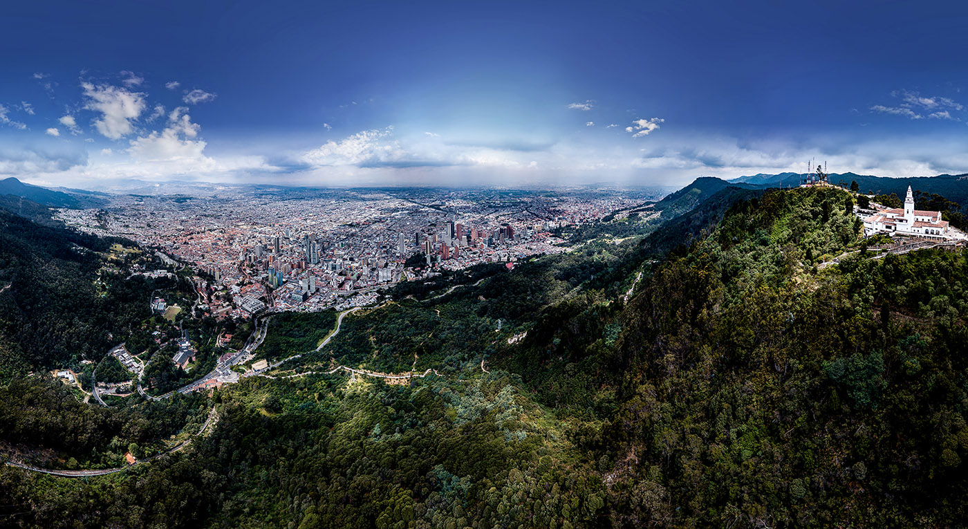 Vista aérea de Bogotá desde Monserrate, Fotografía aérea de Bogotá, Fotografía de Monserrate y Bogotá desde Dron