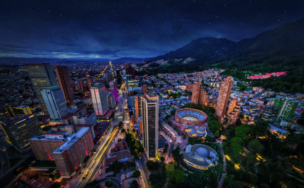 Panorámica de Bogotá nocturna